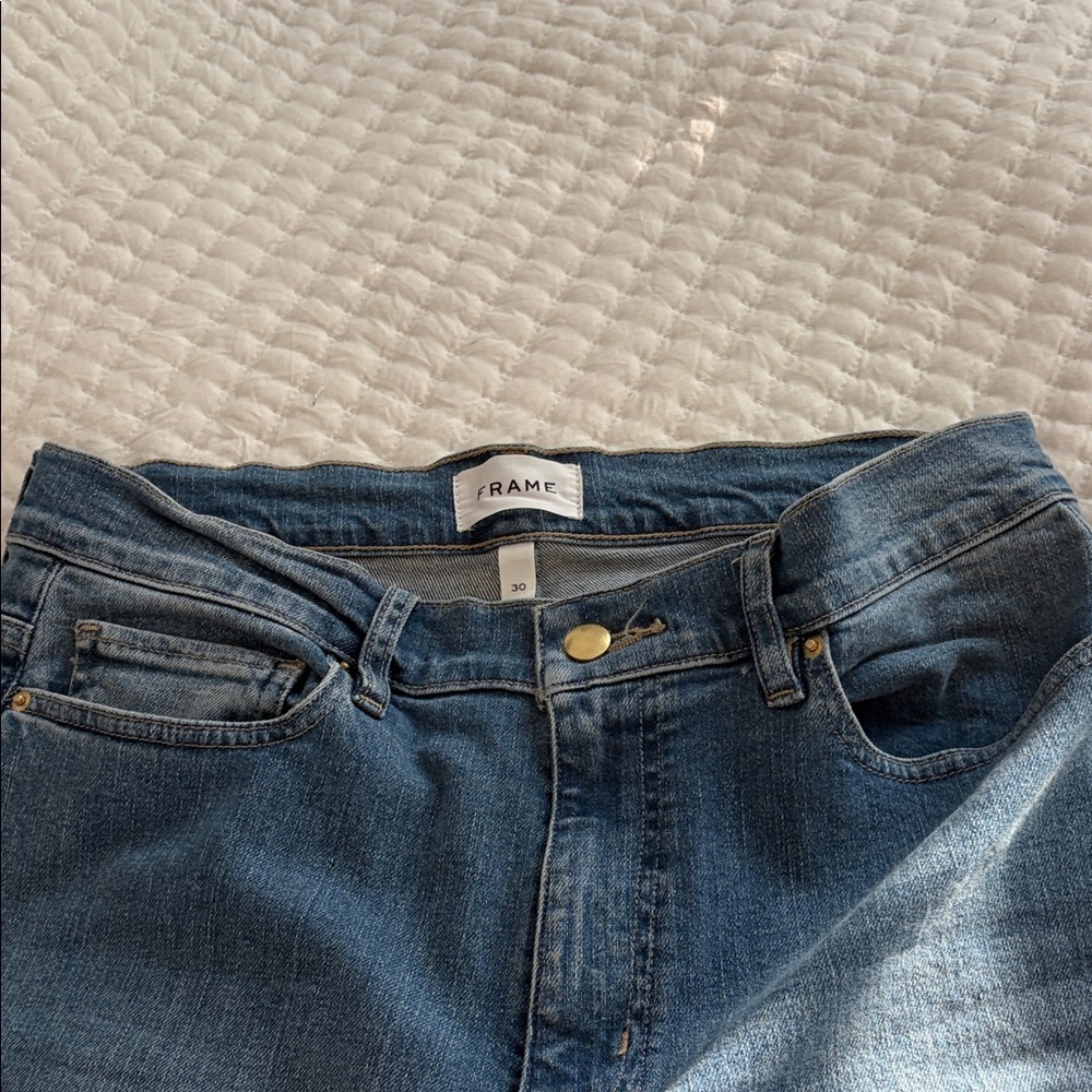Frame Denim Women’s Wide Leg Jeans in Medium Blue Wash - Picture 2 of 3